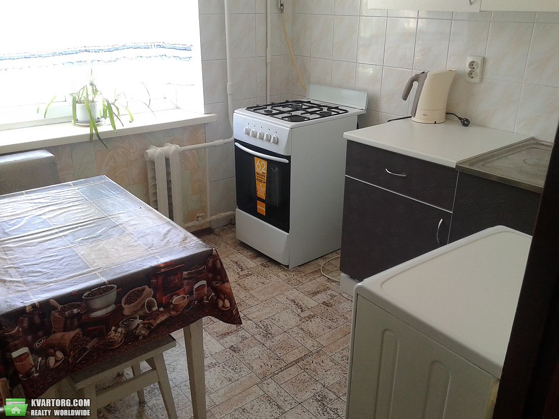 Rent out 1-room apartment. Киев,  Оболонский пр — photo 8