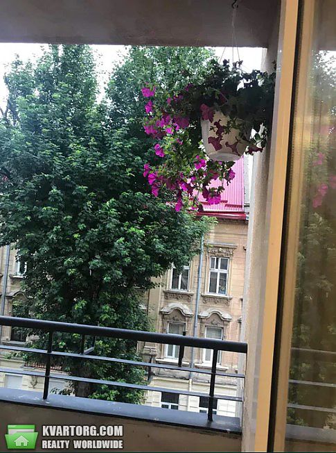 Rent out 3-room apartment. Львов, Генерала чупринки — photo 7