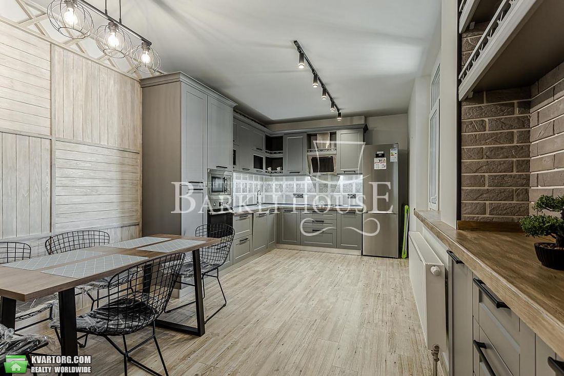 Rent out 2-room apartment. Киев,  Конева — photo 3