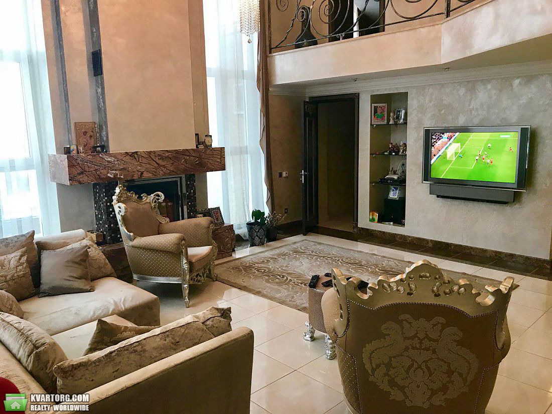 Rent out house. Киев, Максима Рыльского — photo 1