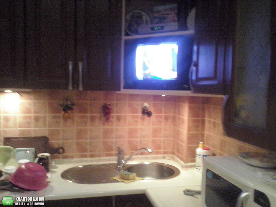Sell 2-room apartment. Киев,  Маяковского — photo 3
