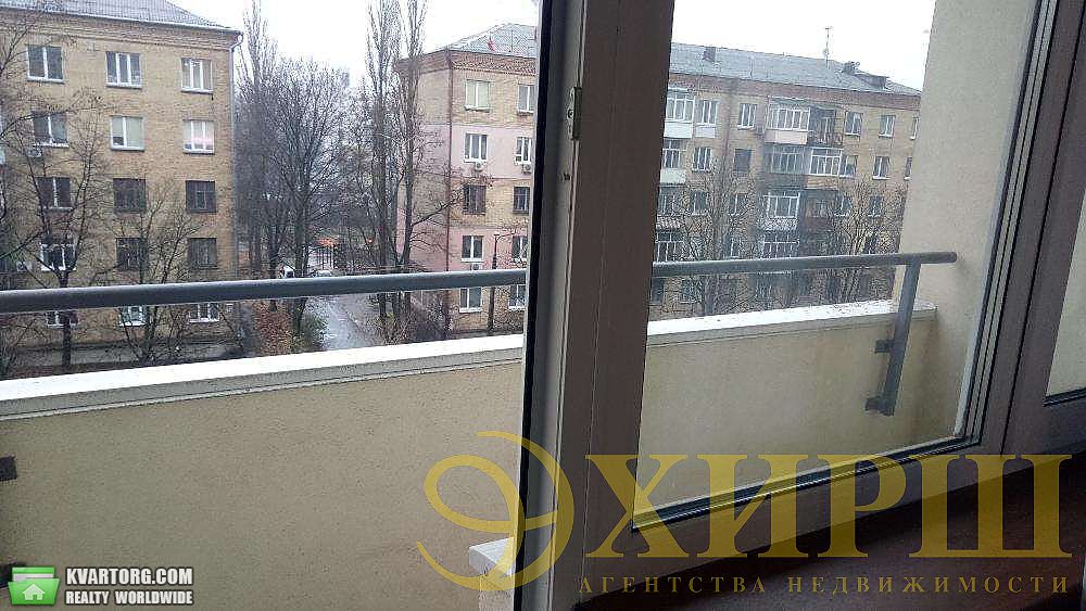 Rent out 1-room apartment. Киев,  Ломоносова — photo 2