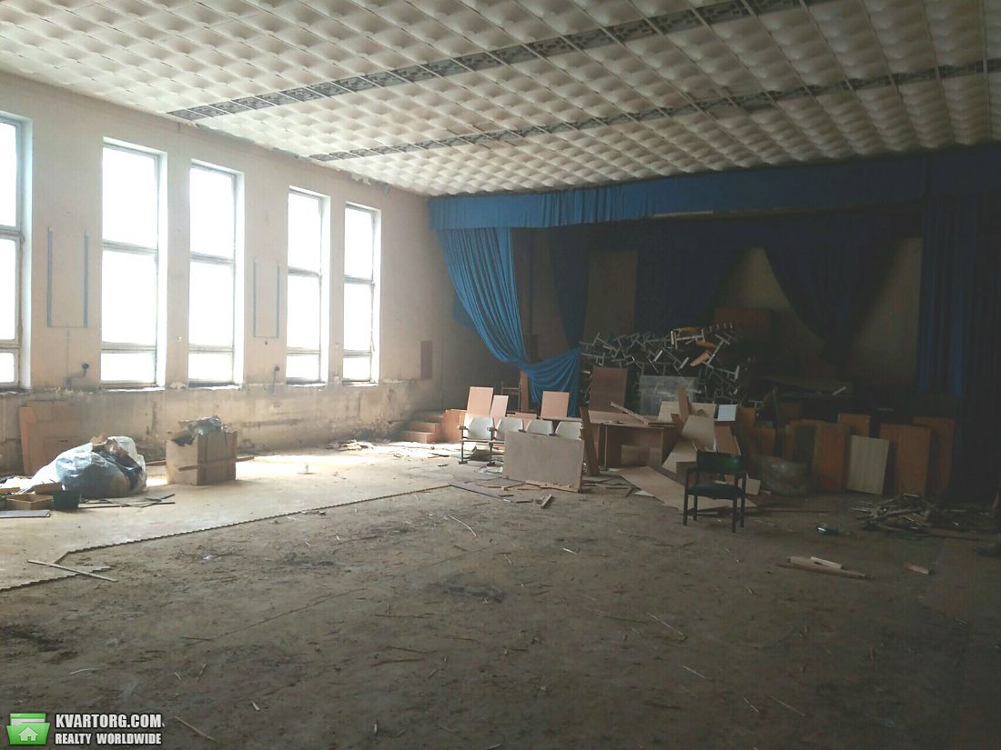 Rent out warehouse. Киев,  Пуховская — photo 3