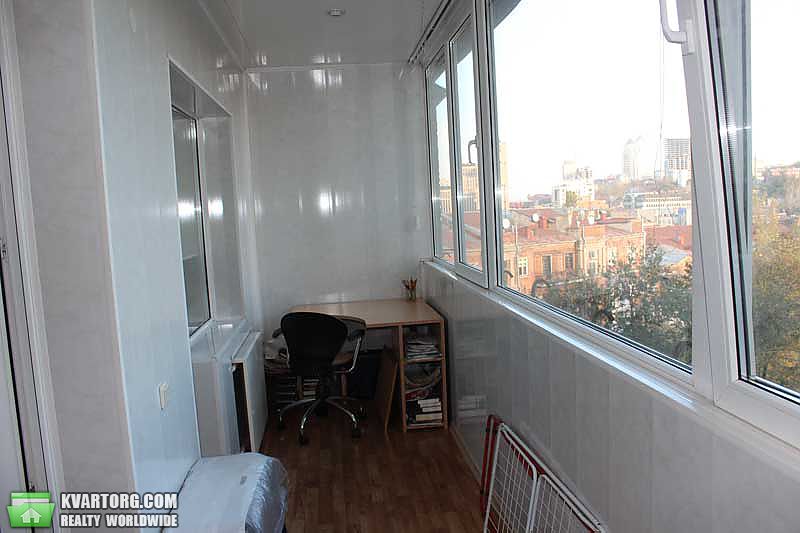 Sell 3-room apartment. Днепропетровск, Карла Либкнехта — photo 8