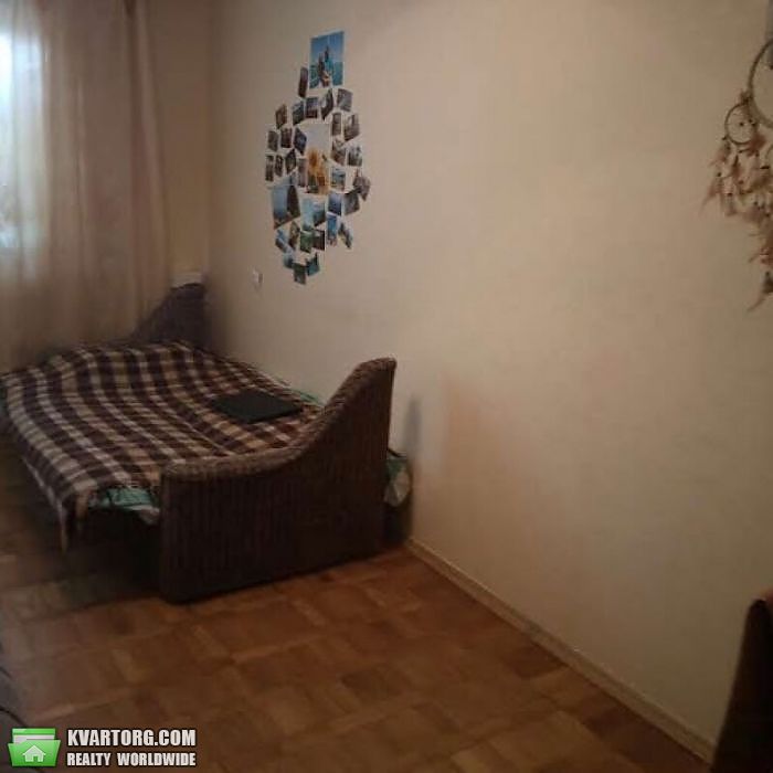 Sell 2-room apartment. Киев,  Срибнокильская — photo 3