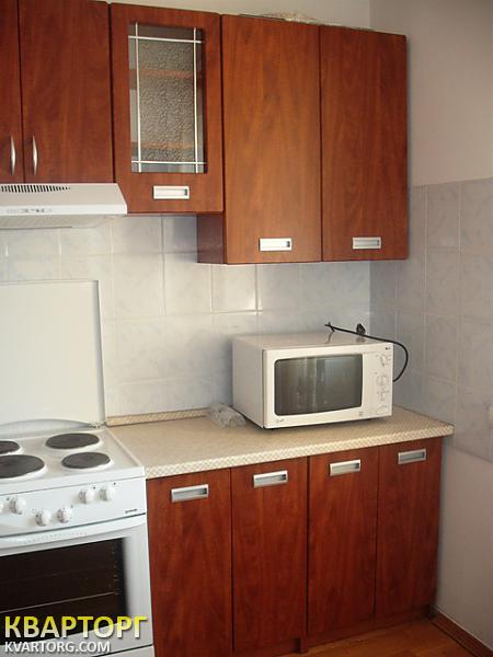 Rent out 2-room apartment. Киев,  Никольско-Слободская — photo 3