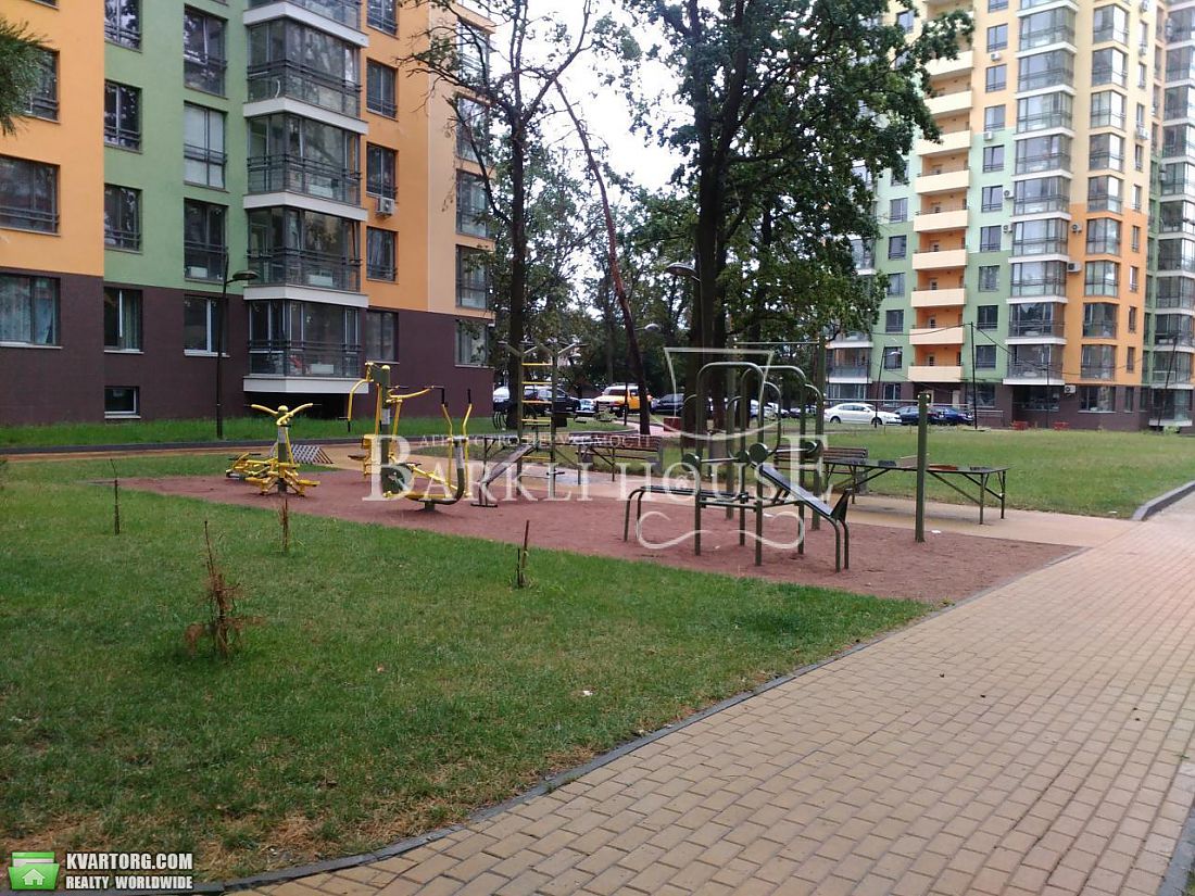 Rent out 2-room apartment. Киев,  Петрицкого — photo 9