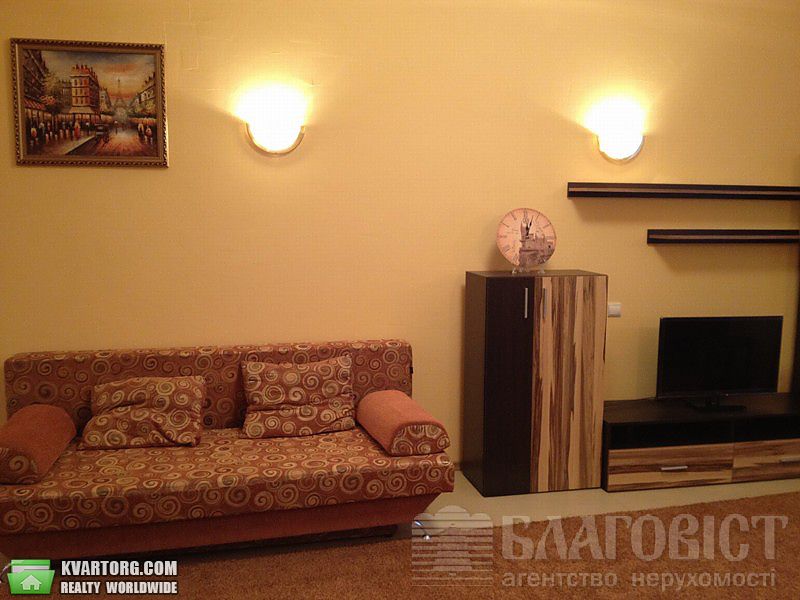 Sell 1-room apartment. Киев,  Щекавицкая — photo 3