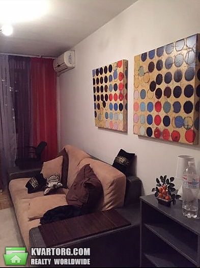 Sell 2-room apartment. Киев,  Славгородская — photo 2