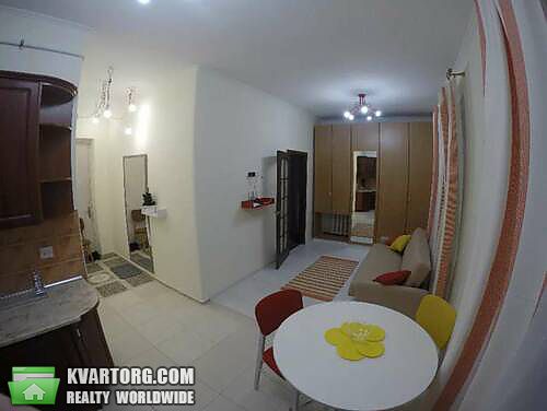 Rent out 1-room apartment. Киев,  Нагорная — photo 2