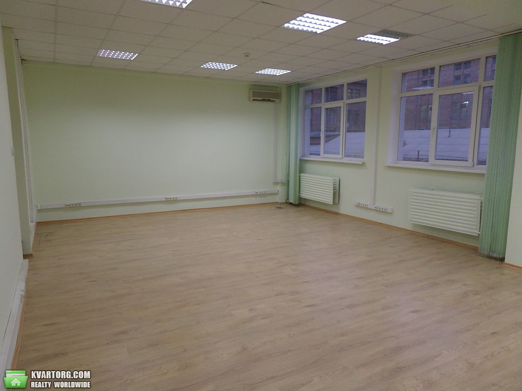 Rent out office. Киев, Деловая — photo 2