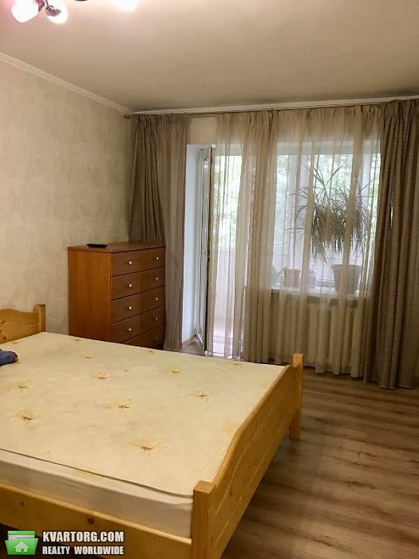 Rent out 2-room apartment. Харьков, деревянко — photo 2