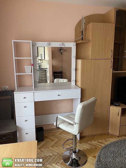 Rent out 2-room apartment. Львов, Керченська — photo 6