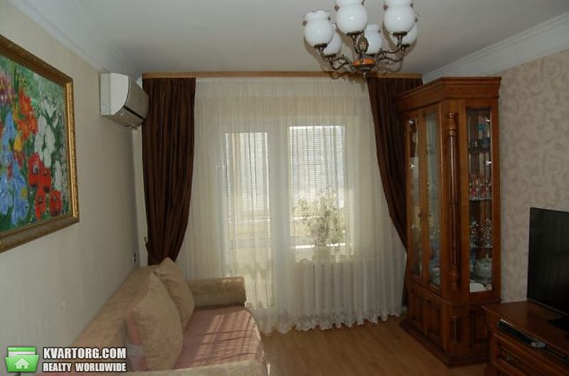 Sell 3-room apartment. Киев,  Оболонский пр — photo 2
