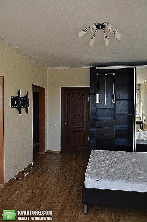 Rent out 1-room apartment. Киев,  Пушиной — photo 1