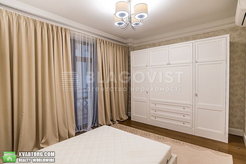 Sell 4-room apartment. Киев,  Пирогова — photo 4