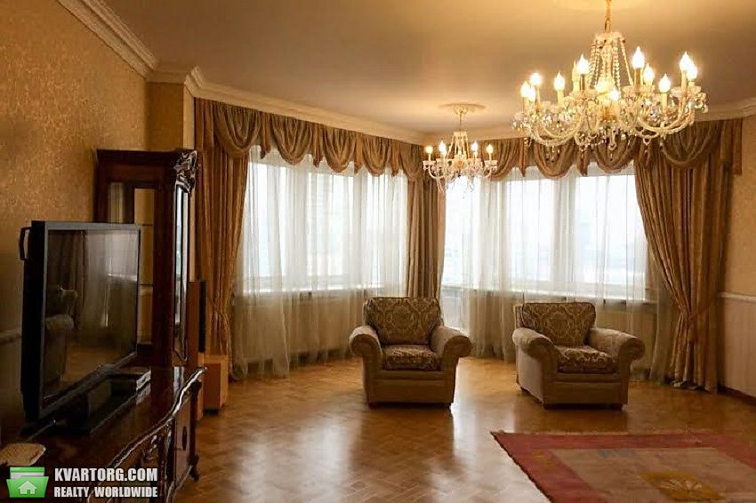 Rent out 3-room apartment. Киев,  Лескова — photo 1