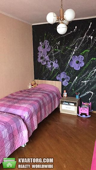 Rent out 4-room apartment. Киев,  Гмыри — photo 5