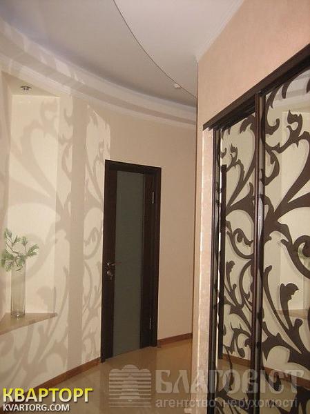 Sell 3-room apartment. Киев,  Зверинецкая — photo 2