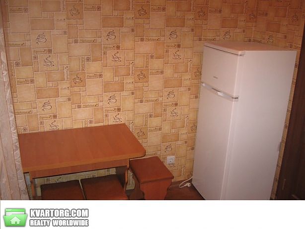Rent out 1-room apartment. Киев,  Завальная — photo 6