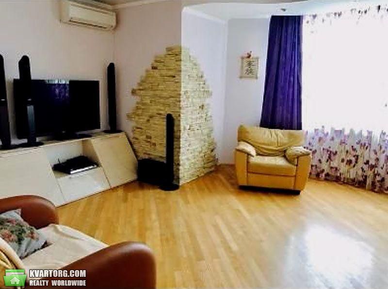Rent out 2-room apartment. Киев, лобановского проспект — photo 2