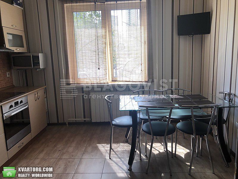 Sell 2-room apartment. Киев,  Урловская — photo 4