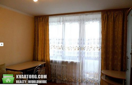 Rent out 1-room apartment. Киев, Бакинская — photo 1