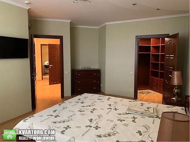 Rent out 3-room apartment. Киев,  Срибнокильская — photo 3