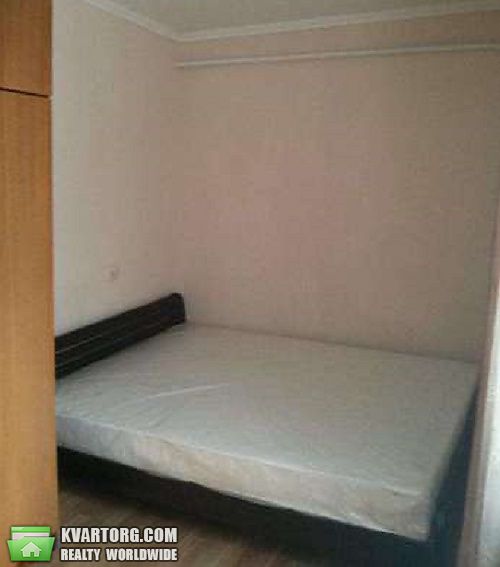Rent out 2-room apartment. Киев,  Шамрыло — photo 7