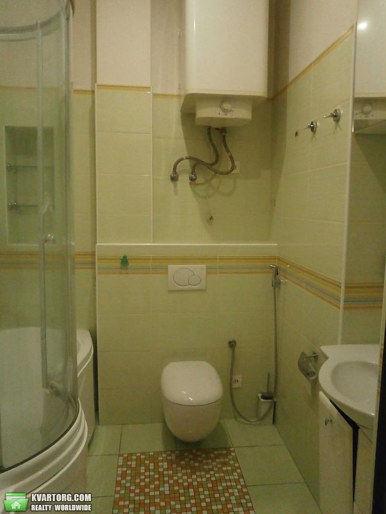 Rent out 3-room apartment. Киев,  Саксаганского — photo 8