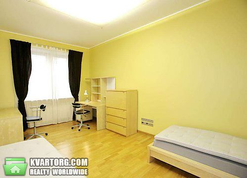 Rent out 2-room apartment. Киев, Тимошенко — photo 1
