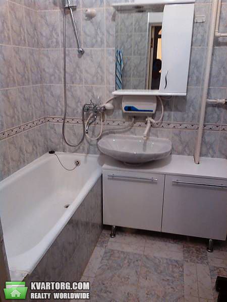 Rent out 1-room apartment. Киев,  Франко — photo 7