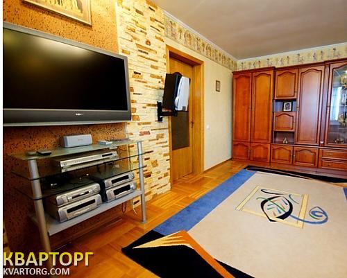 Rent out 2-room apartment. Киев,  Святошинская пл — photo 5
