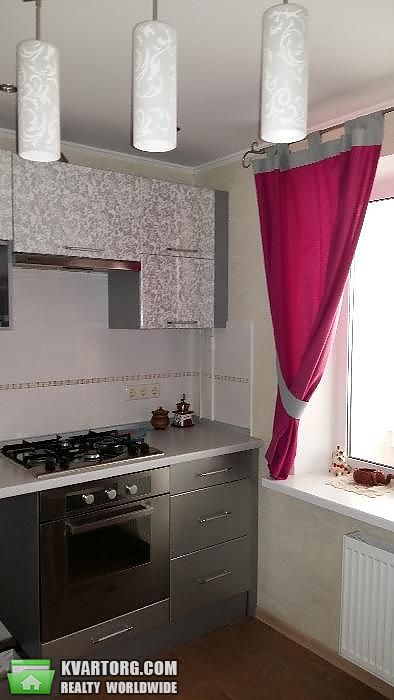 Sell 2-room apartment. Киев,  Антоновича — photo 2
