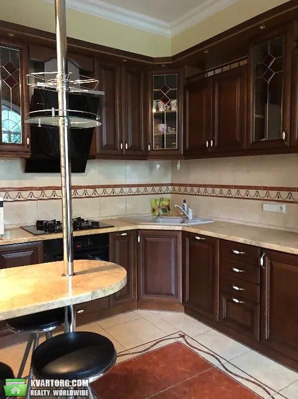 Rent out house. Киев,  Кобзарская — photo 8