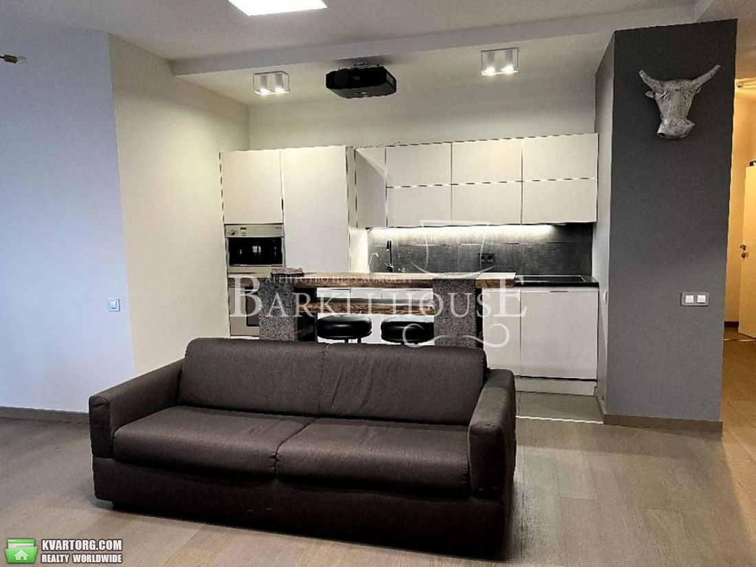 Rent out 3-room apartment. Киев,  Глубочицкая — photo 1