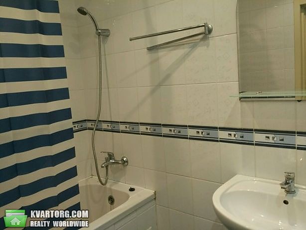 Rent out 1-room apartment. Киев,  Героев Обороны — photo 9