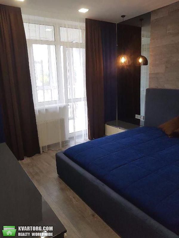 Rent out 2-room apartment. Киев,  Ямская — photo 3