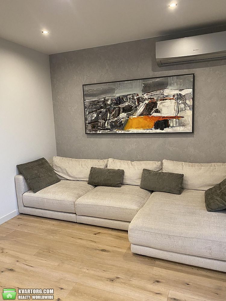 Rent out 3-room apartment. Киев,  Ясиноватский пер — photo 9