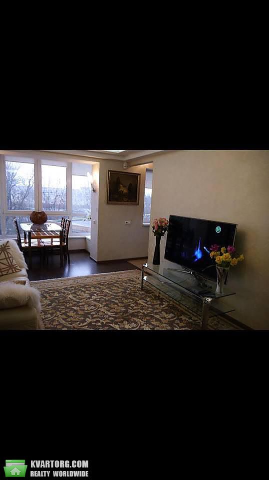 Rent out 3-room apartment. Киев,  Лейпцигская — photo 8