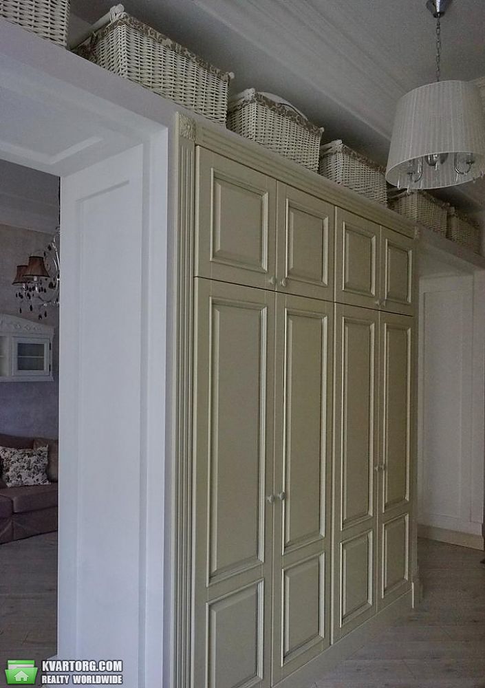 Rent out 3-room apartment. Киев,  Крещатик — photo 7
