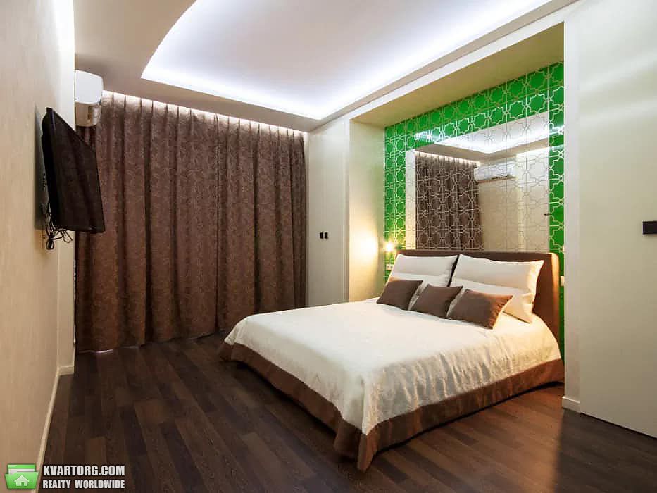 Rent out 2-room apartment. Киев, Евгения Коновальца — photo 7