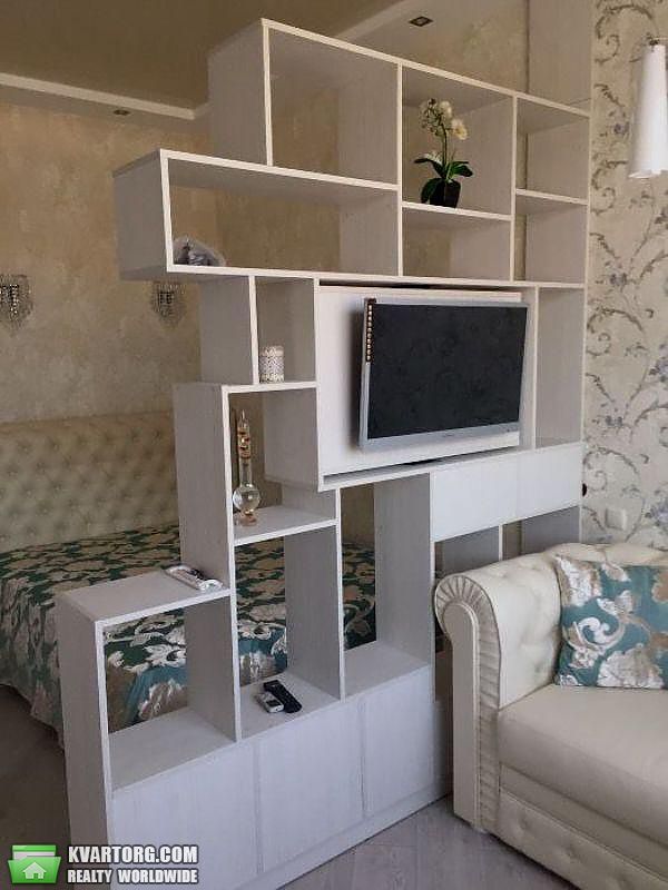 Rent out 1-room apartment. Киев,  Барбюса — photo 4