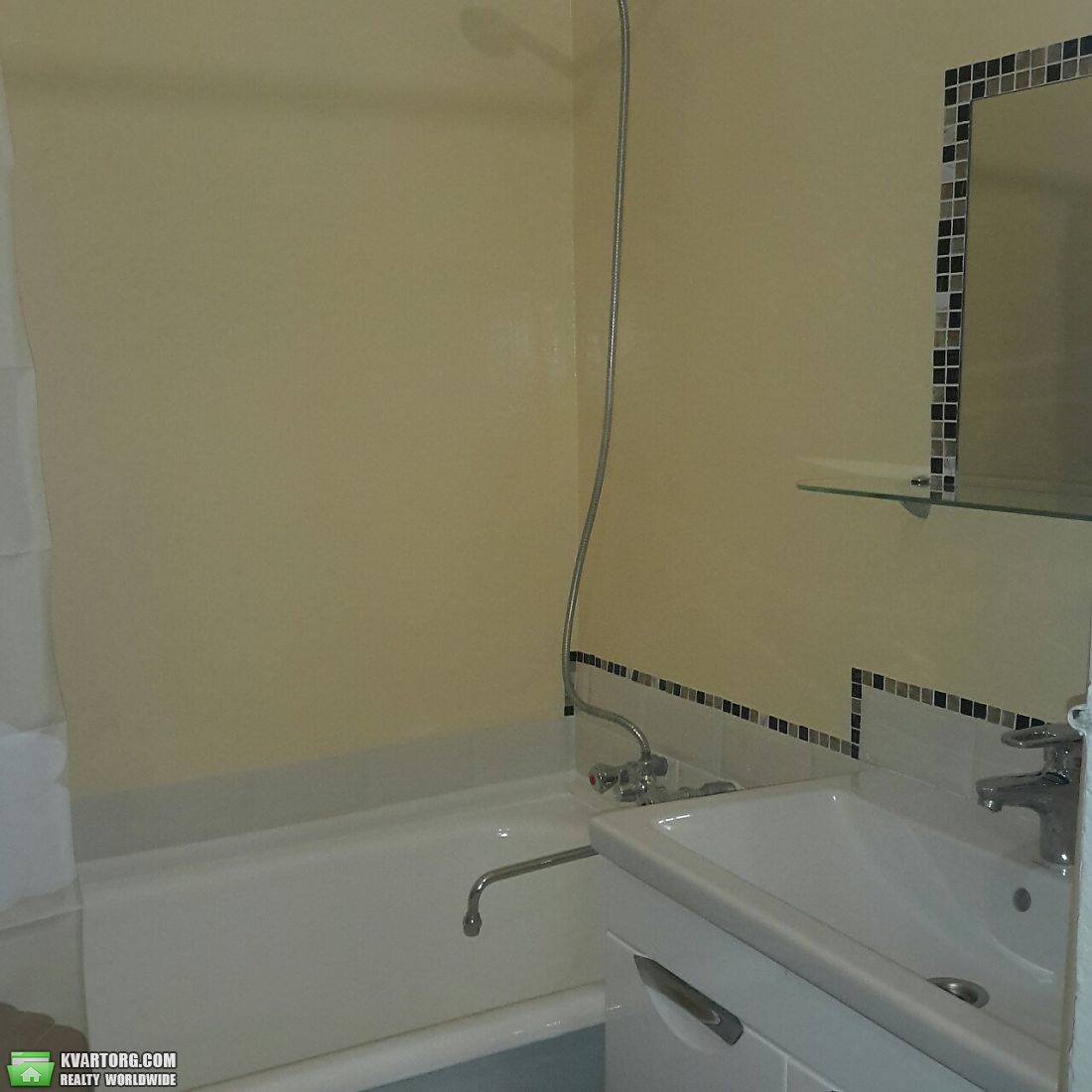 Rent out 2-room apartment. Киев,  Крещатик — photo 4