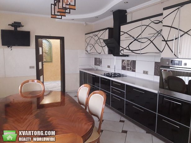 Sell house. Черновцы, с. Великий Кучуров — photo 1