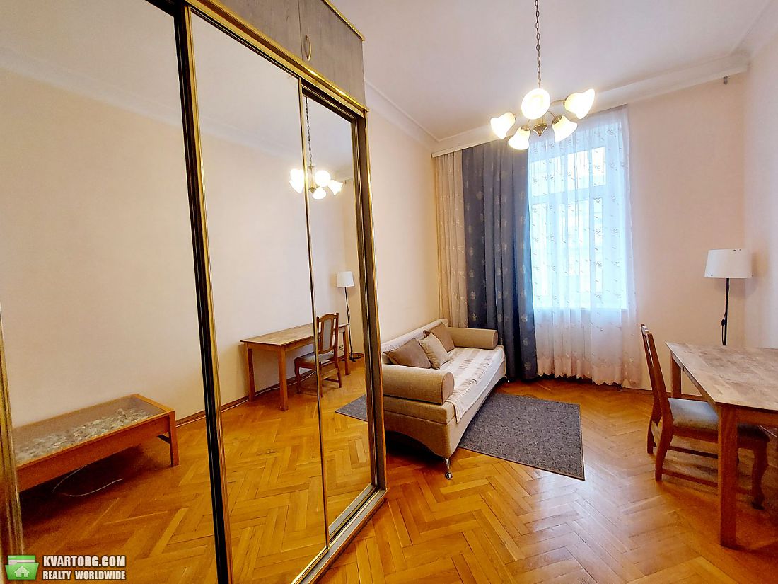 Rent out 3-room apartment. Киев,  Малоподвальная — photo 6