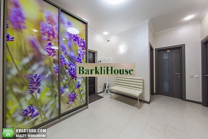 Rent out 2-room apartment. Киев,  Шамрыло — photo 5