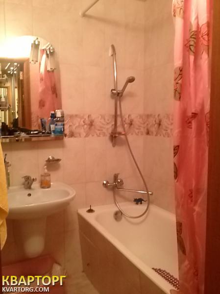 Sell 2-room apartment. Киев, Тростянецкая — photo 4