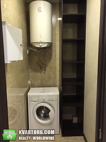 Rent out 1-room apartment. Киев,  Трутенко — photo 4