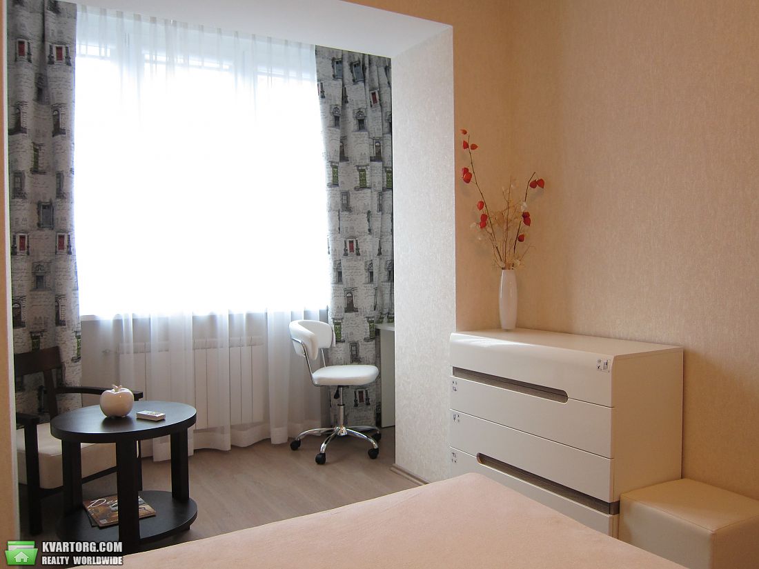 Rent out 2-room apartment. Киев, Ивана Франко — photo 5